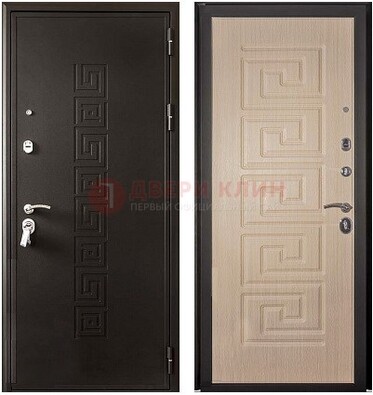 Коричневая стальная дверь с порошковым напылением с дизайном ДП-37 в Зеленограде