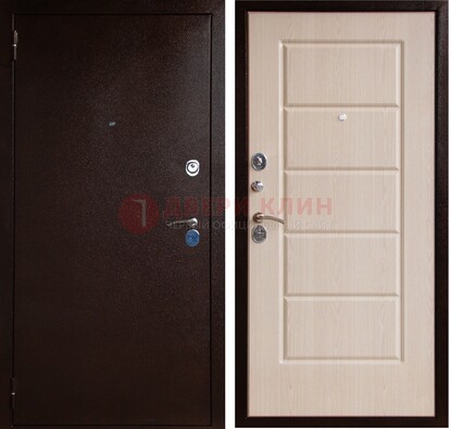 Коричневая металлическая дверь с порошковым окрасом ДП-92 в Ногинске