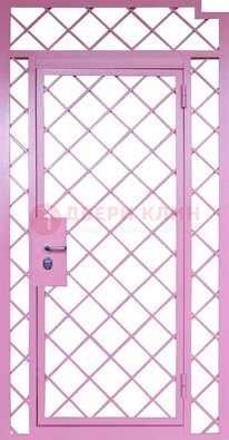 Розовая металлическая решетчатая дверь ДР-15 в Ногинске