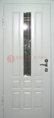 Белая металлическая дверь со стеклом ДС-1 в загородный дом в Ногинске