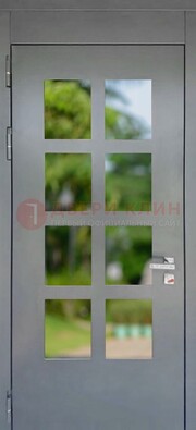 Серая металлическая дверь со стеклом ДС-78 в Ногинске