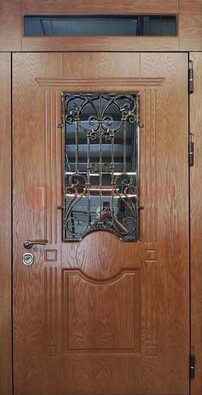 Металлическая входная дверь со стеклом и ковкой для дома ДСК-96 в Ногинске
